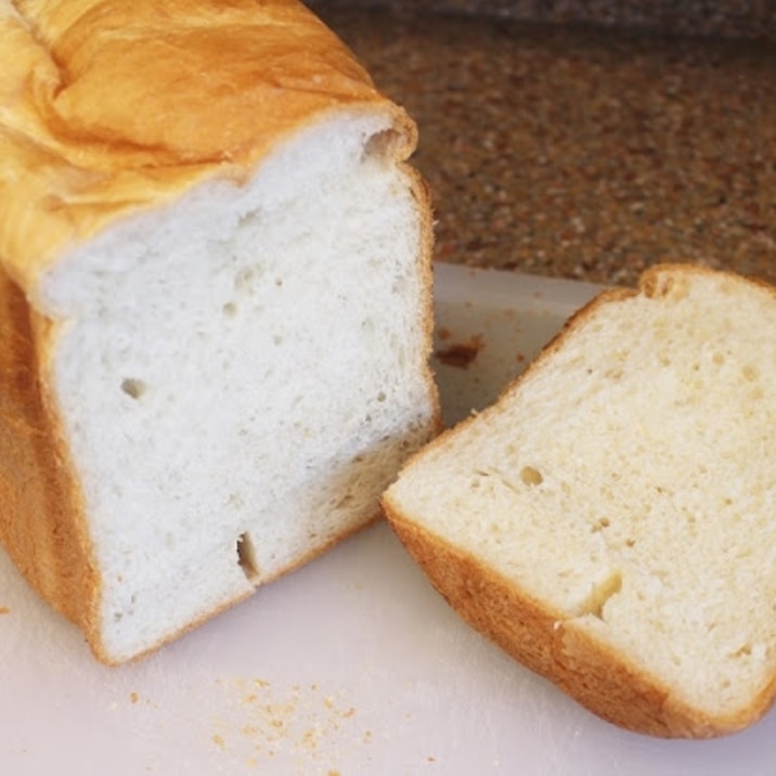 ホームベーカリーでバターたっぷりリッチ食パン レシピ 作り方 By Ringo S Cafe 楽天レシピ